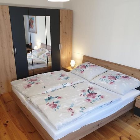 Apartman Central, Self Check In 24 H, Free Parking Banska Bystrica Exterior photo